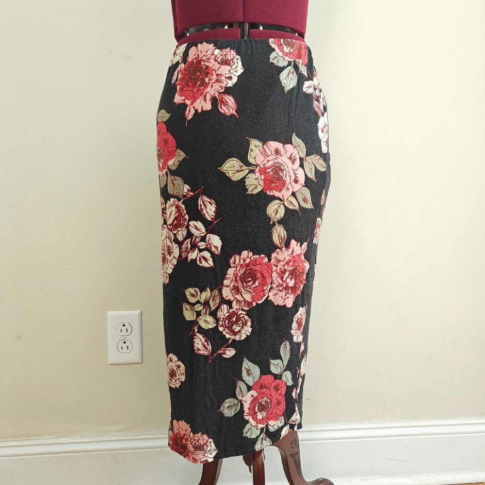 Bobeau Floral Midi Skirt Womens Medium Black Red Pink Rose Elastic Romantic